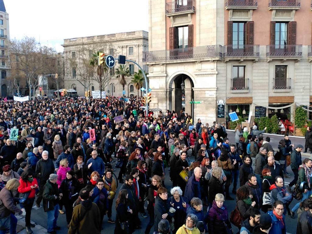 Més 15mil persones contra el racisme